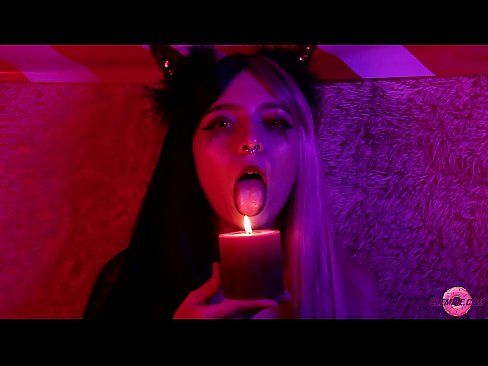 ❤️ Lidenskabeligt blowjob fra sexet succubus med mundfylde Russisk porno at da.onetubes.top